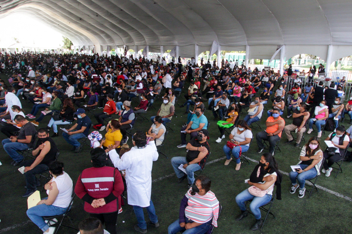 Boletín 262.-En Chalco, 40 mil 510 dosis aplicadas en la jornada de vacunación de 30 a 39 años