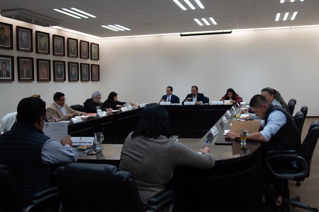 Boletín 013.-Miguel Gutiérrez recibe aprobación de Cabildo para celebrar contratos a nombre del Municipio de Chalco